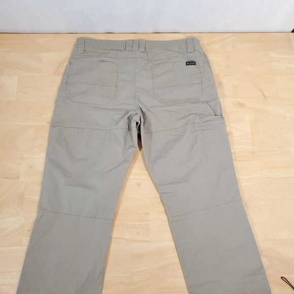 Columbia Shoal Point Cargo Pants Mens 36x32 Straight Utility Outdoors Omni-Shade - Picture 11 of 11